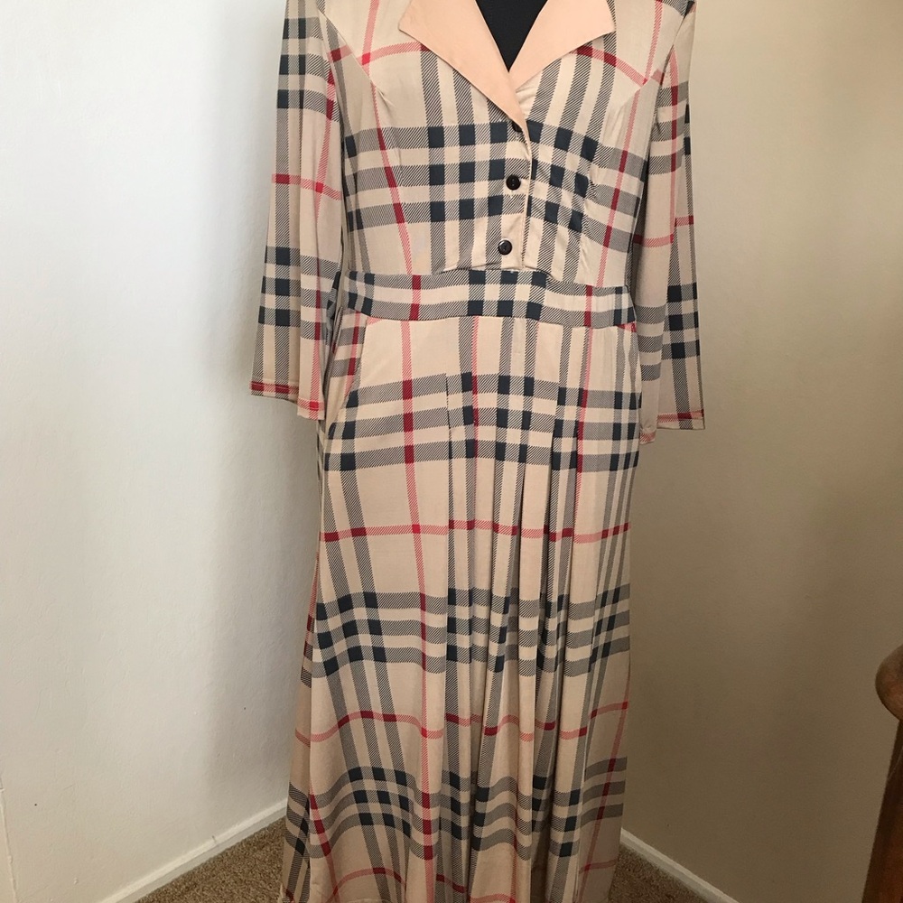 Checkered Plaid Designer Inspired Print Dress Size M